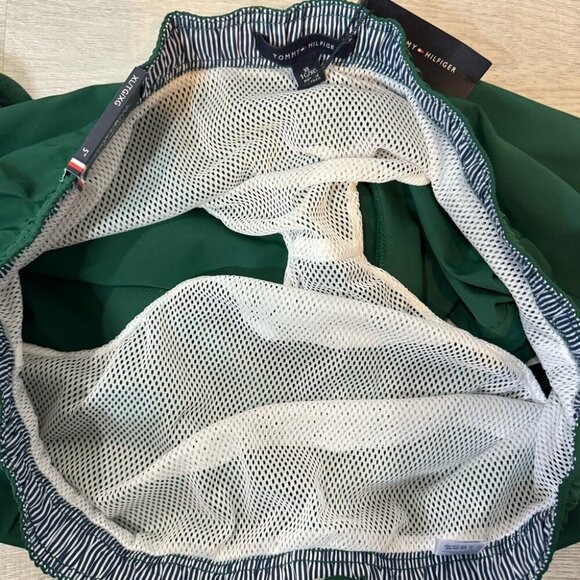 Tommy Hilfiger NWT Green Swim Trunks 5in inseam Size XL - Picture 9 of 12